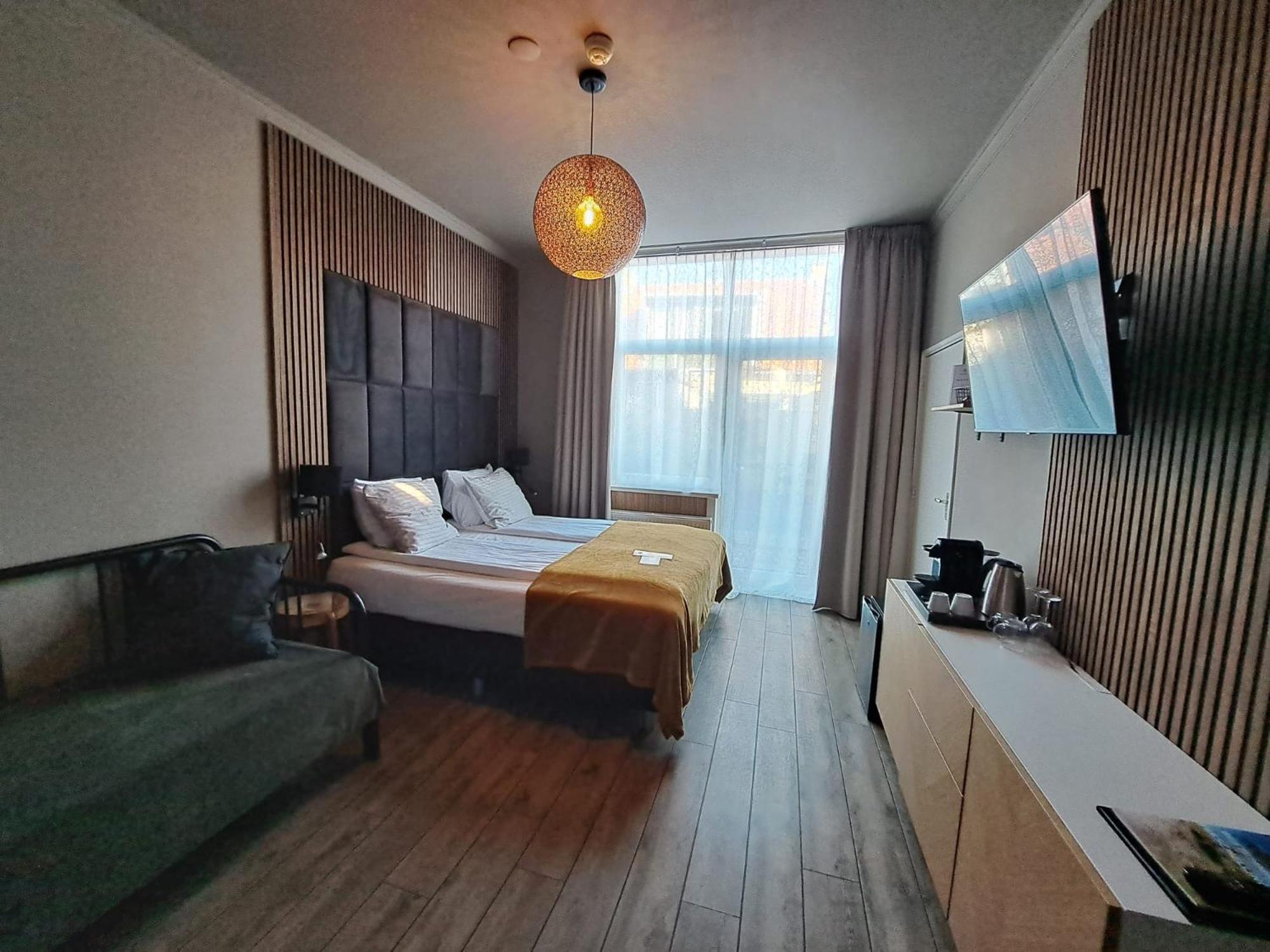Hotel Buren Вест-Терсхелинг Екстериор снимка